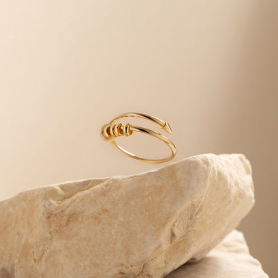 The Soft Hands Ring – Gold Beads