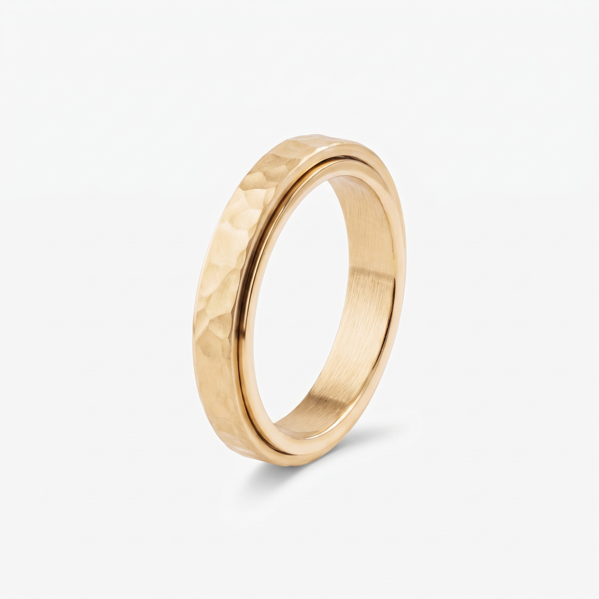 Anxio hammered gold spinner ring